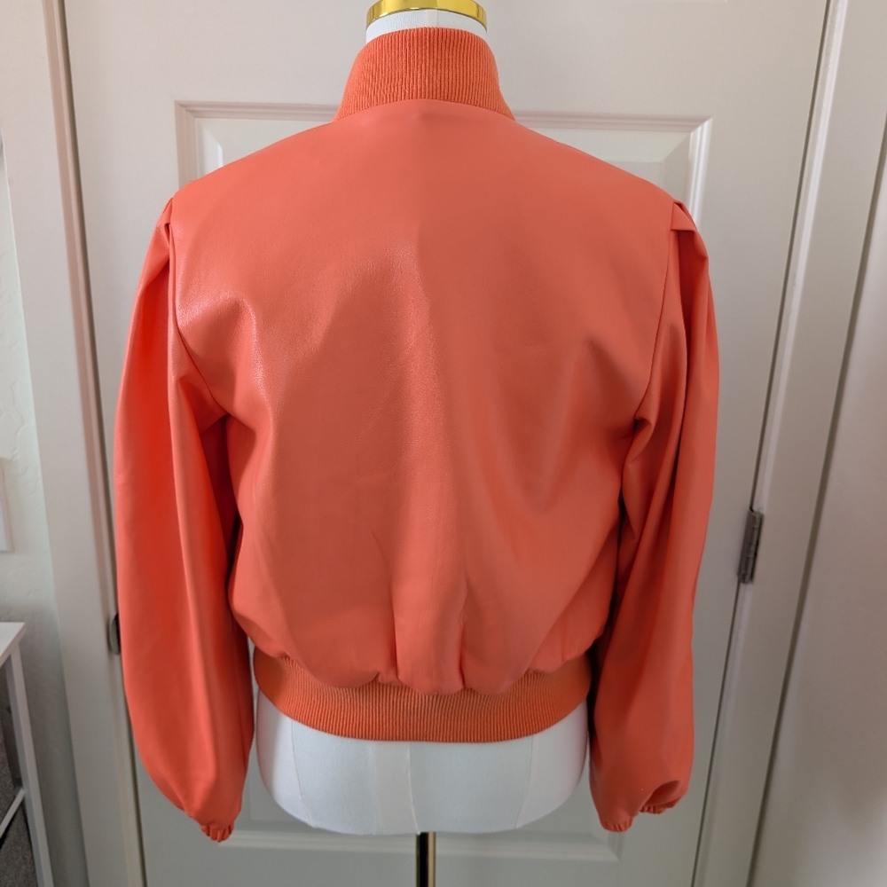 HOUSE OF HARLOW Bomber Jacket Vegan Leather Coral Size Medium NWT - Picture 2 of 13